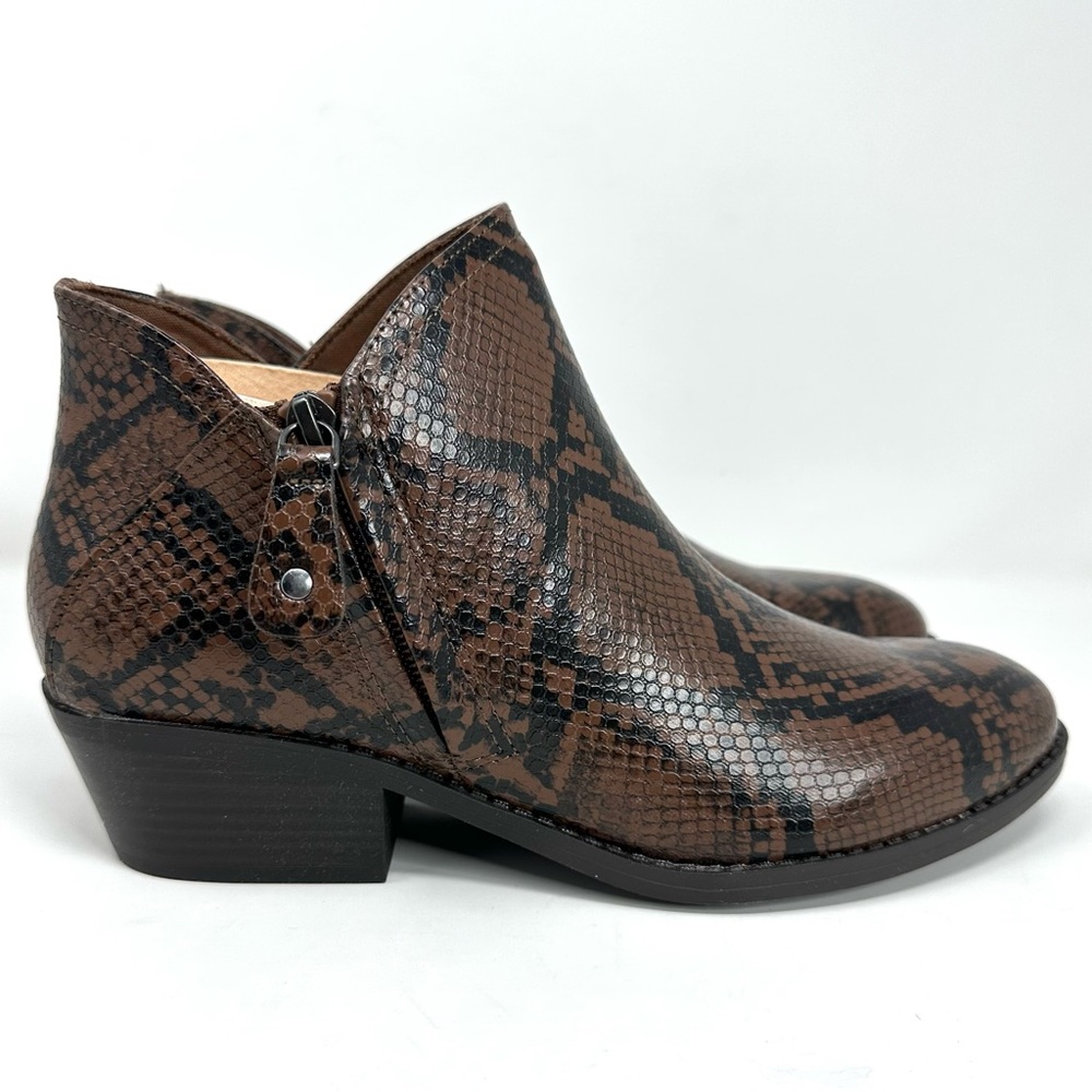 SO Angelfish Women's Brown Snake Ankle Boots - Picture 6 of 15